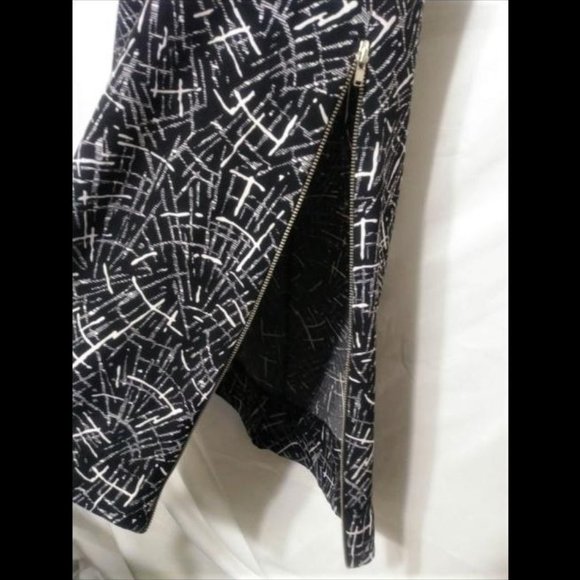 Paint Splatter Dress - Picture 7 of 8